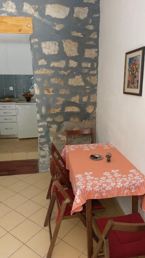 Appartement In Einem Dalmatischen Haus In Novigrad-Dalmatien Neben Zadar Novigrad  Bagian luar foto